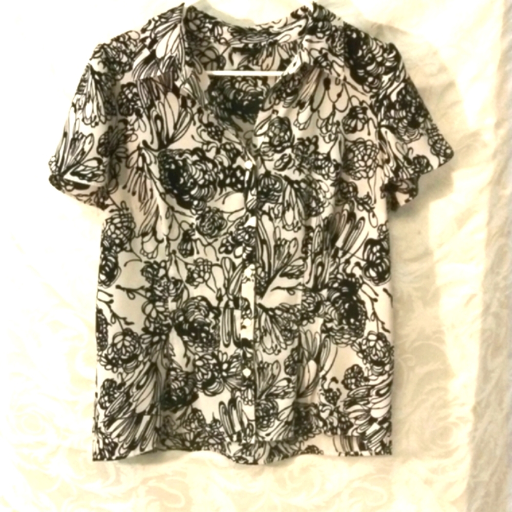 East 5 Blouse